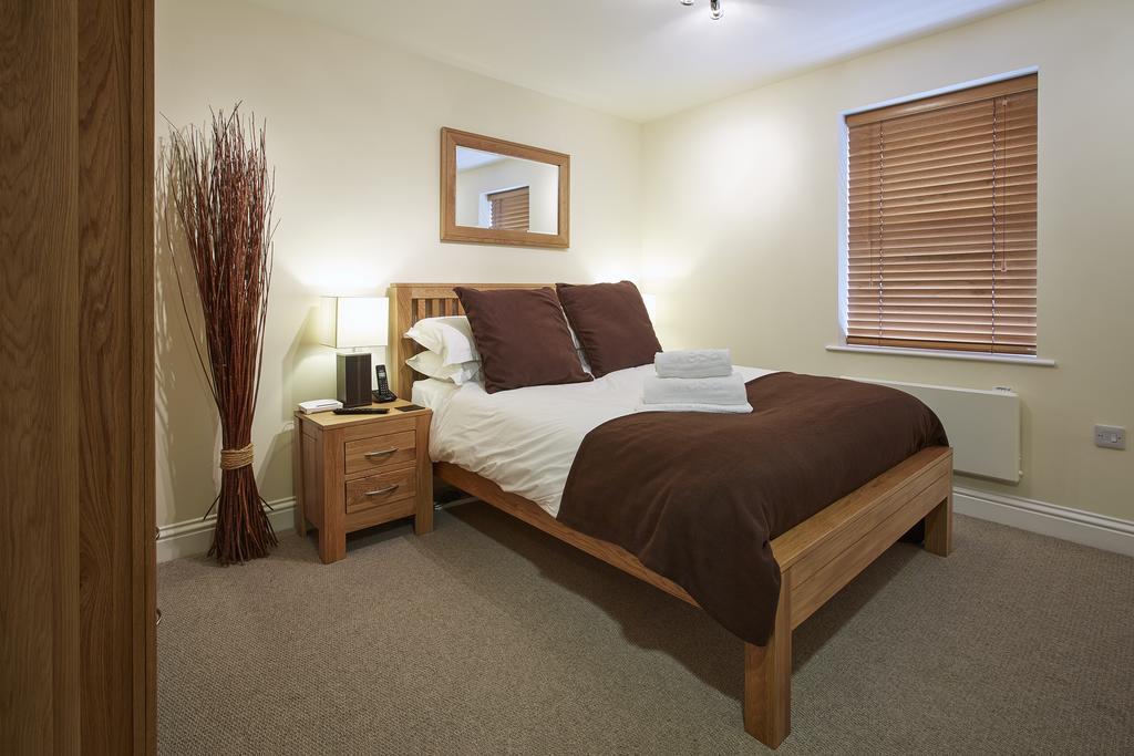 Swan Place Apartments By Viridian Apartments Swindon Chambre photo
